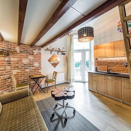 Studio z ogrodem przy Starej Zajezdni Kraków Zewnętrze zdjęcie