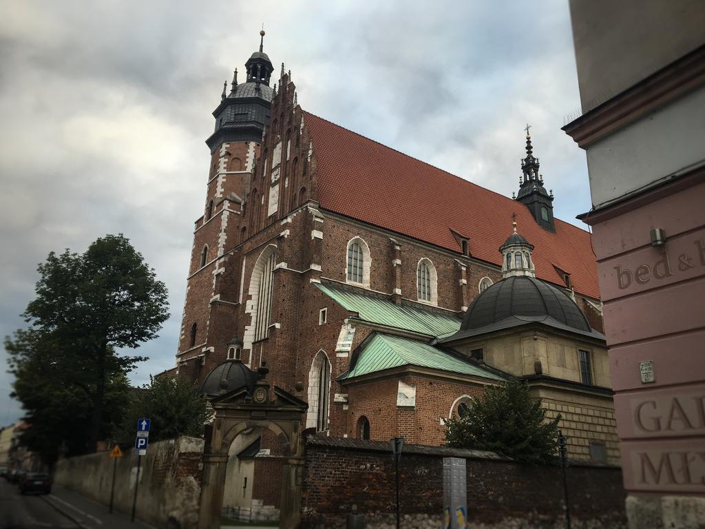Studio z ogrodem przy Starej Zajezdni Kraków Zewnętrze zdjęcie