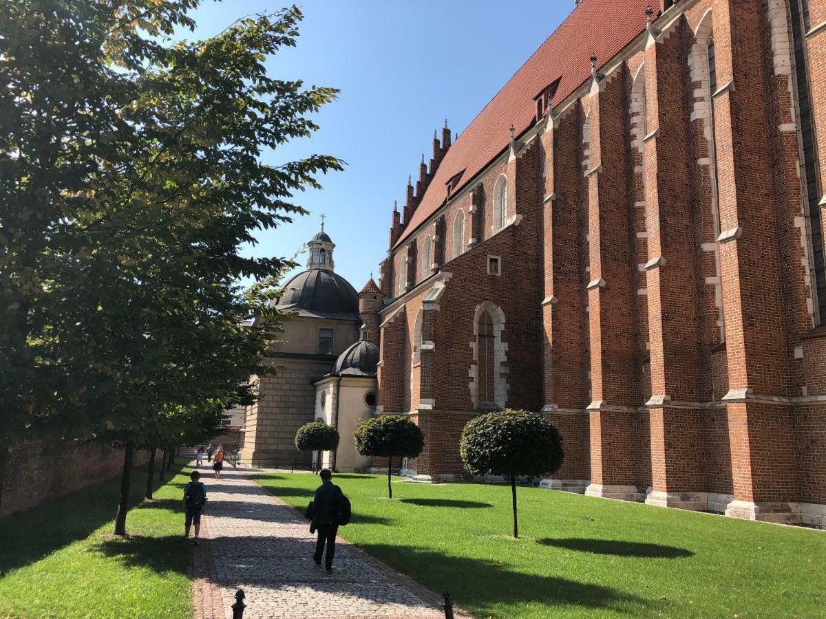 Studio z ogrodem przy Starej Zajezdni Kraków Zewnętrze zdjęcie
